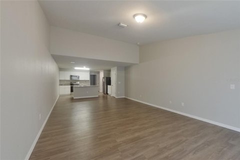 House in Lehigh Acres, Florida 3 bedrooms, 130.06 sq.m. № 2166863 - photo 12