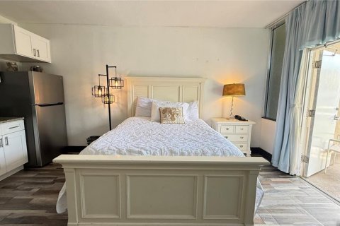 Condo in Ruskin, Florida, 1 bedroom № 2118858 - photo 26