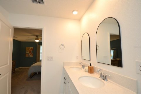 House in Kissimmee, Florida 3 bedrooms, 144.93 sq.m. № 1842985 - photo 2