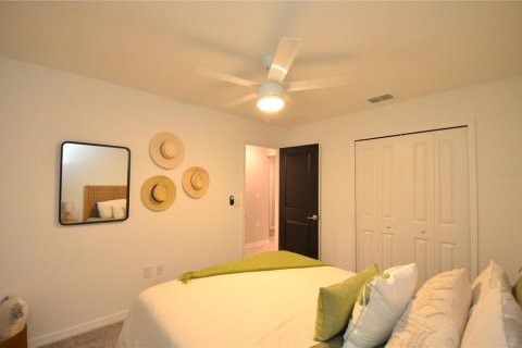 House in Kissimmee, Florida 3 bedrooms, 144.93 sq.m. № 1842985 - photo 3