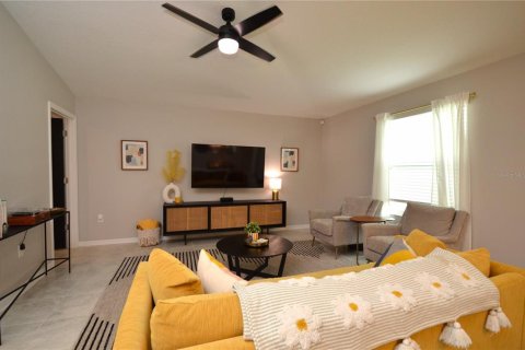 House in Kissimmee, Florida 3 bedrooms, 144.93 sq.m. № 1842985 - photo 21