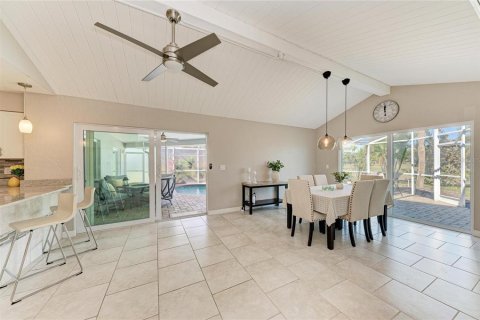 Villa ou maison à vendre à Sarasota, Floride: 3 chambres, 171.5 m2 № 2434847 - photo 20