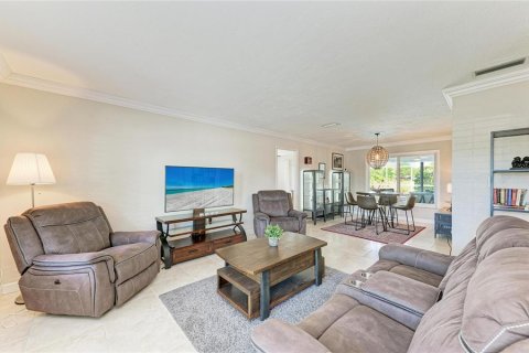 Villa ou maison à vendre à Sarasota, Floride: 3 chambres, 171.5 m2 № 2434847 - photo 5