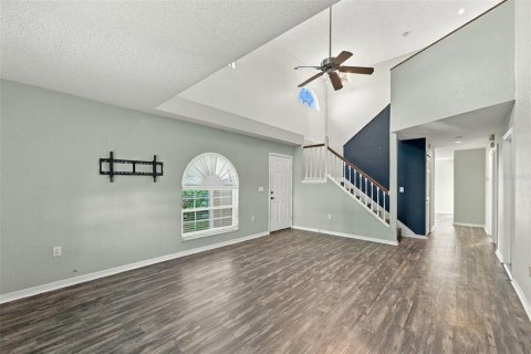 Touwnhouse à vendre à Seminole, Floride: 3 chambres, 147.99 m2 № 2430492 - photo 13
