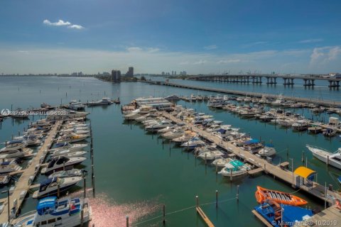 Купить кондоминиум в Майами, Флорида 1 спальня, 99.03м2, № 1995025 - фото 3