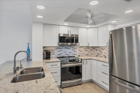 Copropriété à vendre à Sarasota, Floride: 1 chambre, 72.46 m2 № 1643072 - photo 9