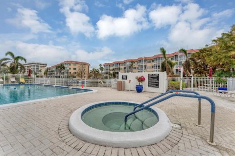 Copropriété à vendre à Sarasota, Floride: 1 chambre, 72.46 m2 № 1643072 - photo 26