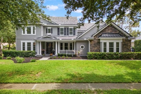 House in Sorrento, Florida 5 bedrooms, 381.36 sq.m. № 2223337
