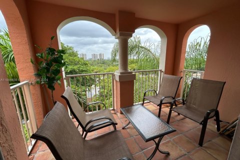 Copropriété à vendre à Aventura, Floride: 2 chambres, 109.62 m2 № 1936818 - photo 11