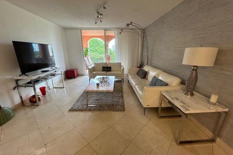 Copropriété à vendre à Aventura, Floride: 2 chambres, 109.62 m2 № 1936818 - photo 4