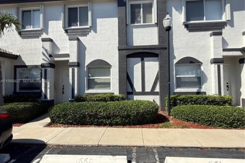 Кондоминиум с 3 спальнями в Хомстед, Флорида № 2051902