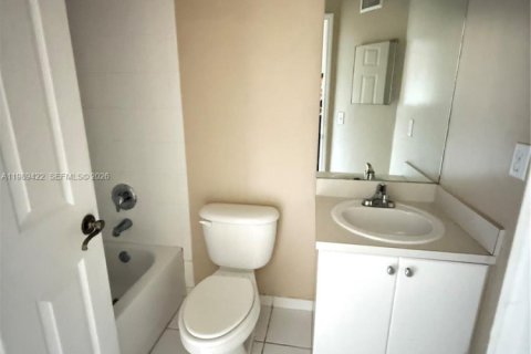 Купить кондоминиум в Хомстед, Флорида 3 спальни, 135.45м2, № 2051902 - фото 11