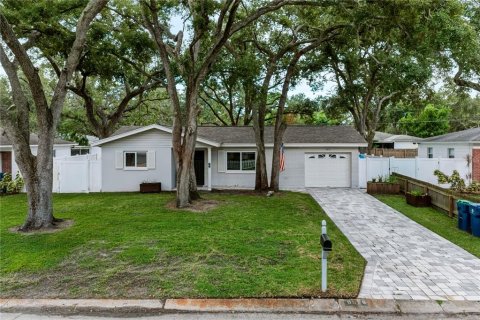 Casa en venta en Saint Petersburg, Florida, 3 dormitorios, 99.96 m2 № 2383905 - foto 17