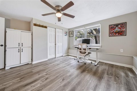 Casa en venta en Saint Petersburg, Florida, 3 dormitorios, 99.96 m2 № 2383905 - foto 8