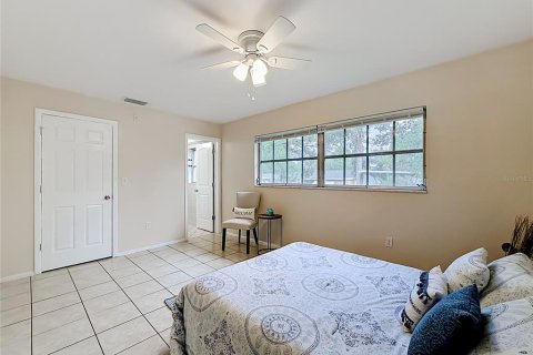 Condo in Clearwater, Florida, 2 bedrooms  № 2093350 - photo 13