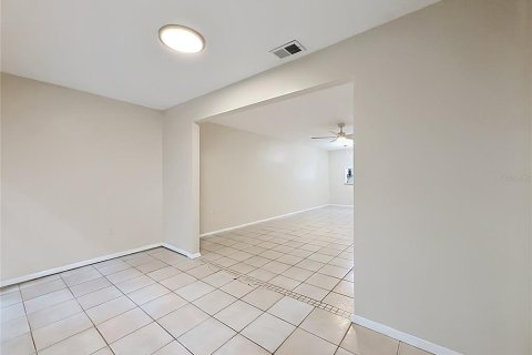 Condo in Clearwater, Florida, 2 bedrooms  № 2093350 - photo 11