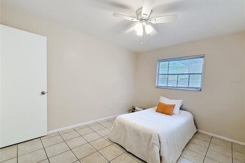 Condo in Clearwater, Florida, 2 bedrooms  № 2093350 - photo 18