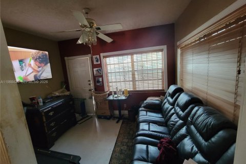 Купить виллу или дом в Майами, Флорида 2 спальни, 99.59м2, № 2050454 - фото 5