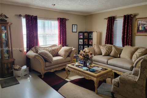 Купить виллу или дом в Майами, Флорида 2 спальни, 99.59м2, № 2050454 - фото 2