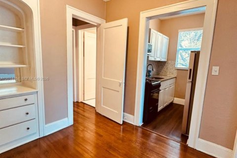 Apartamento en Miami, Florida 1 dormitorio № 2076456