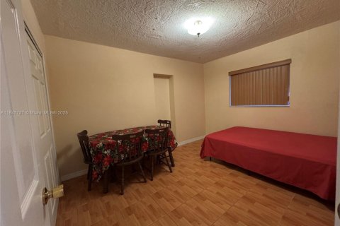 Купить виллу или дом в Пальметто-Бей, Флорида 3 спальни, 182.46м2, № 1957452 - фото 16