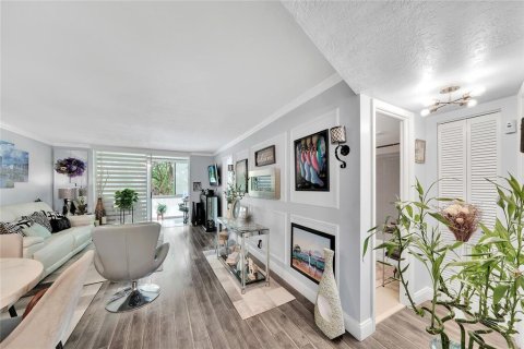 Copropriété à vendre à Sunrise, Floride: 2 chambres, 78.97 m2 № 2182392 - photo 10