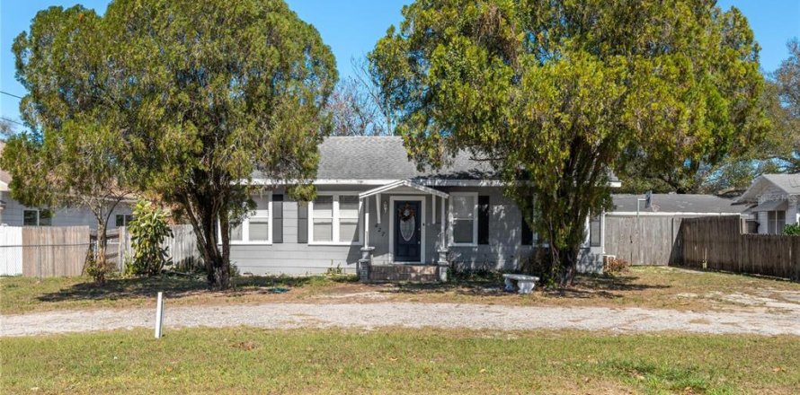 Villa ou maison à Winter Haven, Floride 2 chambres, 117.43 m2 № 2143355