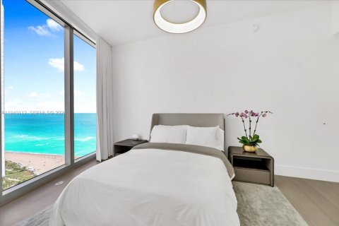 Condo in Sunny Isles Beach, Florida, 4 bedrooms  № 1997957 - photo 17