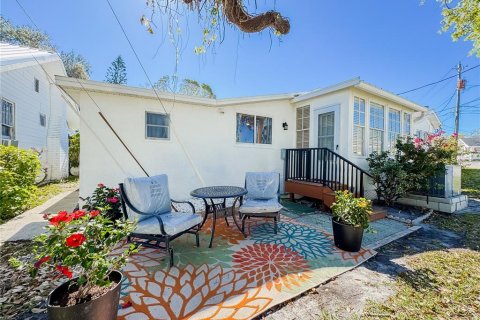 House in Bradenton, Florida 2 bedrooms, 93.37 sq.m. № 1526820 - photo 10