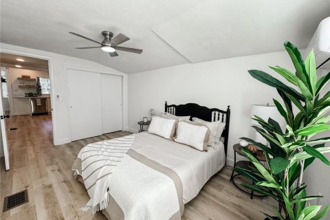 House in Bradenton, Florida 2 bedrooms, 93.37 sq.m. № 1526820 - photo 26