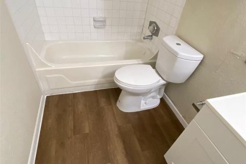 Condominio en venta en Orlando, Florida, 2 dormitorios, 75.25 m2 № 1853172 - foto 8