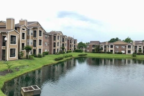 Condominio en venta en Orlando, Florida, 2 dormitorios, 75.25 m2 № 1853172 - foto 12