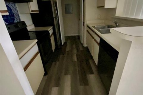 Condominio en venta en Orlando, Florida, 2 dormitorios, 75.25 m2 № 1853172 - foto 6