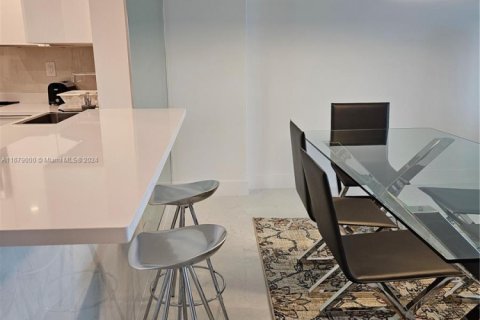 Copropriété à louer à Miami Beach, Floride: 1 chambre, 86.4 m2 № 2015138 - photo 8