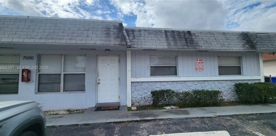 Villa ou maison à North Lauderdale, Floride 3 chambres, 393.35 m2 № 2044822