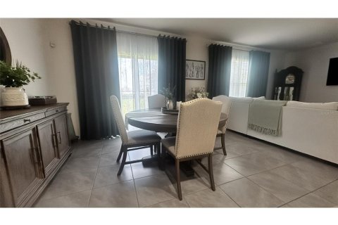 Casa en venta en Zellwood, Florida, 5 dormitorios, 263.94 m2 № 2369328 - foto 12