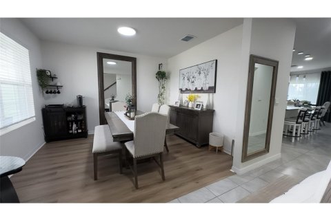 Casa en venta en Zellwood, Florida, 5 dormitorios, 263.94 m2 № 2369328 - foto 6