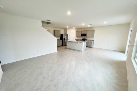 House in Saint Cloud, Florida 5 bedrooms, 241.64 sq.m. № 1780882 - photo 14