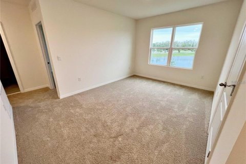 House in Saint Cloud, Florida 5 bedrooms, 241.64 sq.m. № 1780882 - photo 30