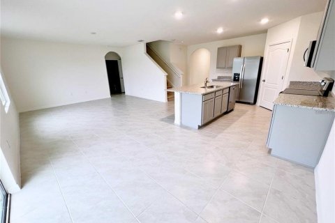 House in Saint Cloud, Florida 5 bedrooms, 241.64 sq.m. № 1780882 - photo 10