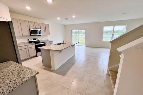 House in Saint Cloud, Florida 5 bedrooms, 241.64 sq.m. № 1780882 - photo 4