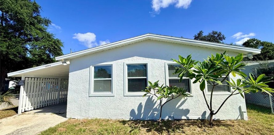 Villa ou maison à Sarasota, Floride 2 chambres, 60.39 m2 № 2378291