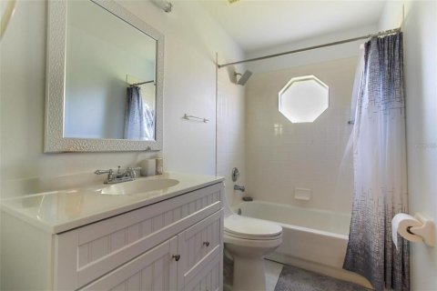 Casa en venta en Oviedo, Florida, 3 dormitorios, 162.76 m2 № 1778855 - foto 16