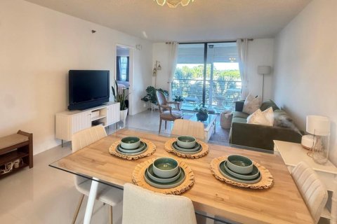 Condominio en alquiler en Lake Worth, Florida, 2 dormitorios, 94.76 m2 № 2250141 - foto 4