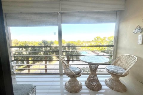 Condominio en alquiler en Lake Worth, Florida, 2 dormitorios, 94.76 m2 № 2250141 - foto 13