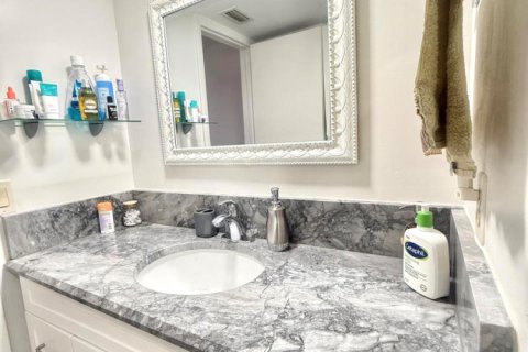 Condominio en alquiler en Lake Worth, Florida, 2 dormitorios, 94.76 m2 № 2250141 - foto 19
