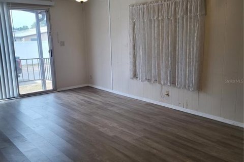 Apartamento en alquiler en Largo, Florida, 2 dormitorios, 107.02 m2 № 1796905 - foto 3