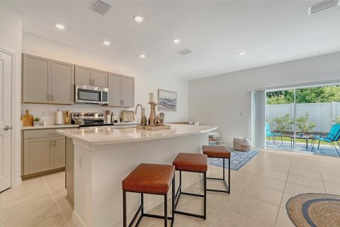 Adosado en alquiler en Sarasota, Florida, 3 dormitorios, 131.64 m2 № 1658463 - foto 7