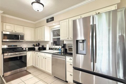 Villa ou maison à vendre à Avon Park, Floride: 2 chambres, 132.29 m2 № 2212390 - photo 11