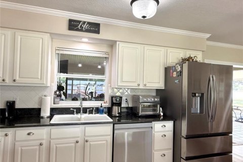Villa ou maison à vendre à Avon Park, Floride: 2 chambres, 132.29 m2 № 2212390 - photo 13